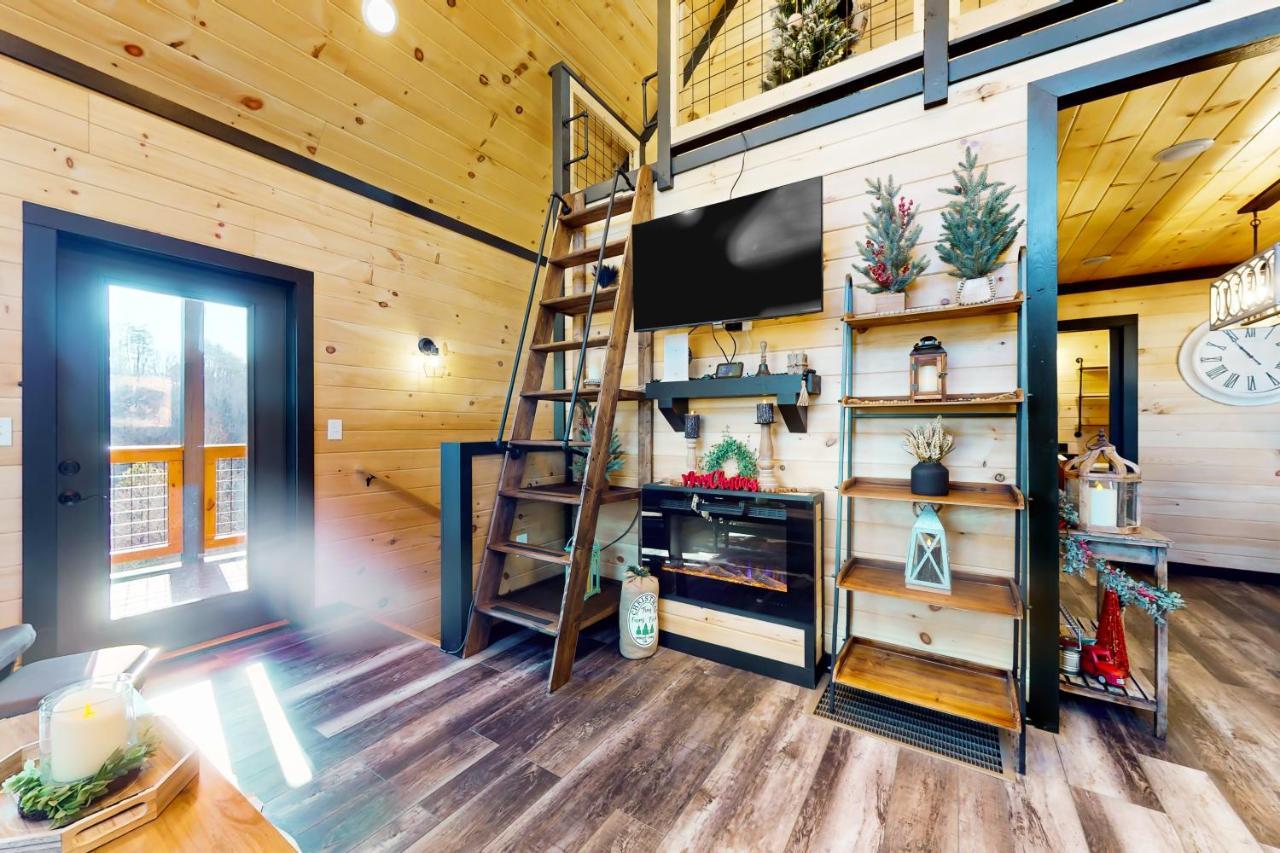 세비어빌 Fiesta Hills Hideaway 빌라 외부 사진